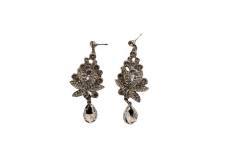 Dames sieraden set wit ketting in oorbellen