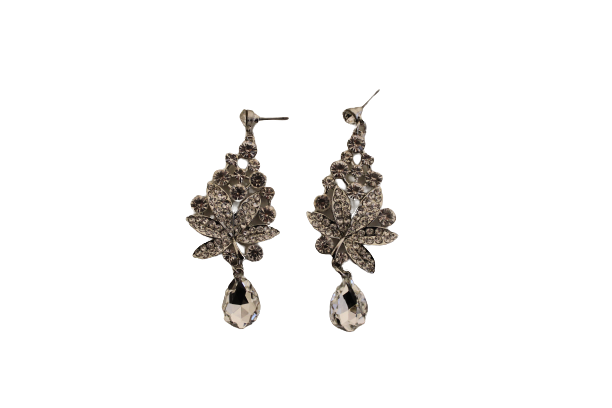 Dames sieraden set wit ketting in oorbellen